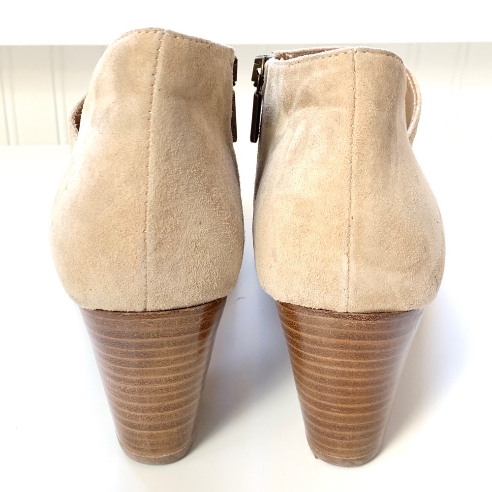 NEW Italeau Marisa Waterproof Cap Toe Bootie - Picture 7 of 8